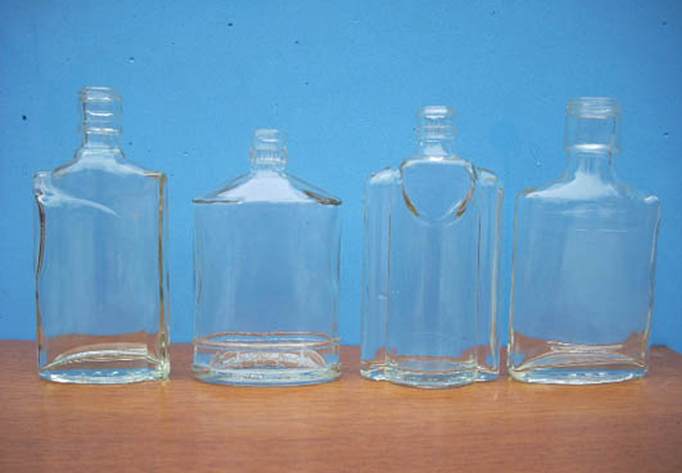 选玻璃酒瓶需要注意些什么？