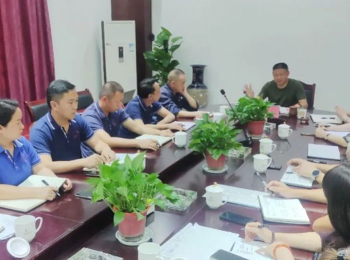 欢度国庆节 喜迎二十大｜黄云彬：不辱行业使命 争当时代新人